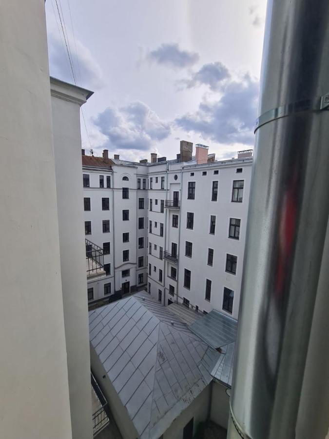 Art Deco One-Bedroom Suite In Library House With Free 5G Wifi Rīga Exterior foto